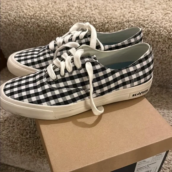 Black and White Checkered Women’s Shoes - Picture 2 of 6